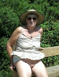 Granny super big ass missis shows big boobs